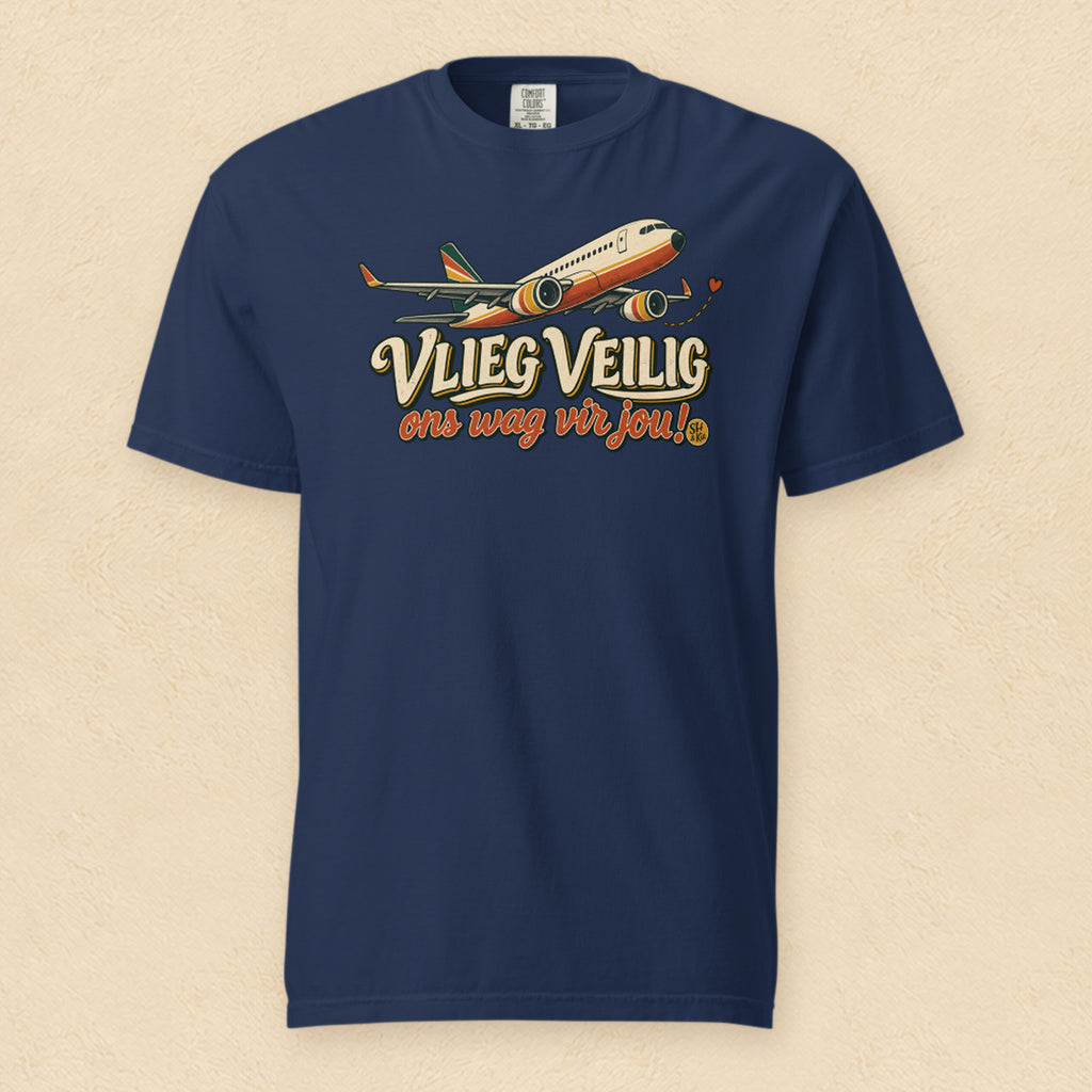 Vlieg veilig, ons wag vir jou! — True Navy shirt on cream wall